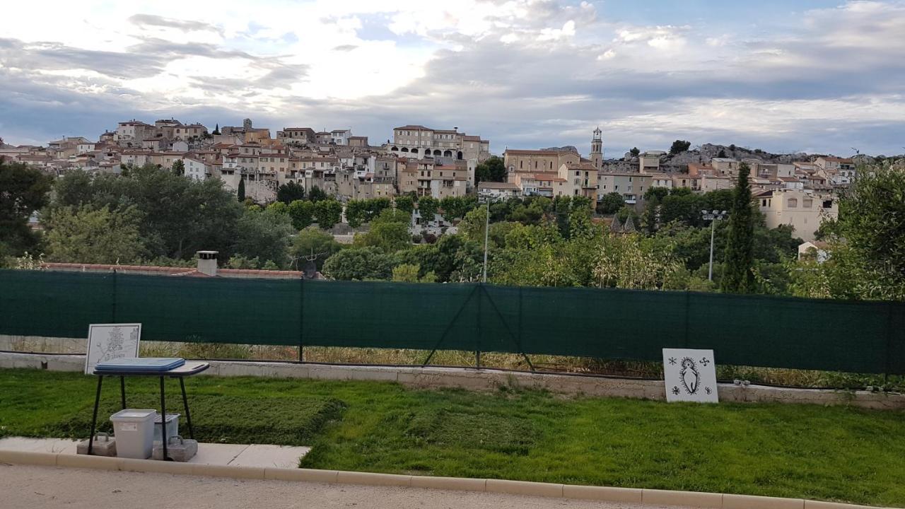 Maison Avec Vue Mirabeau Exterior foto